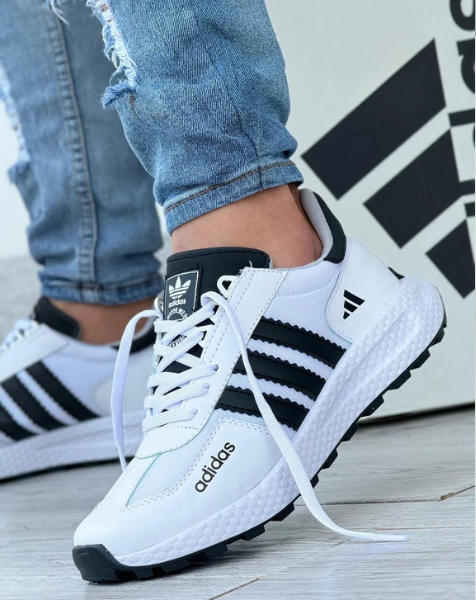 Ryan | Uudet sneakersit